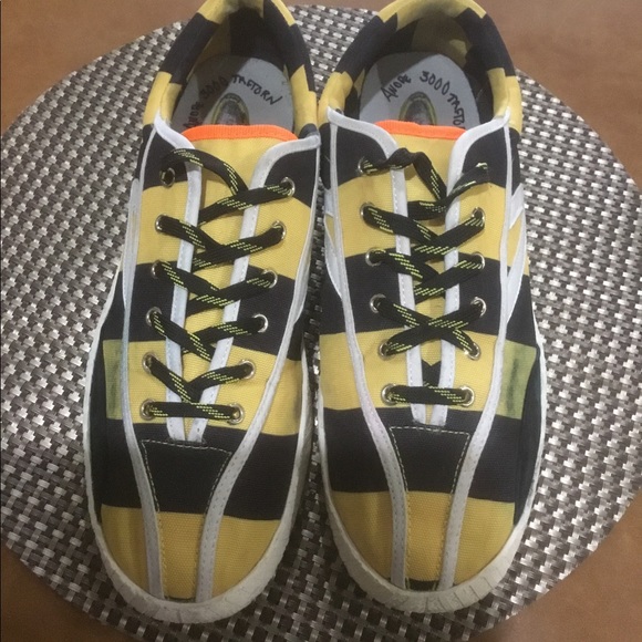 andre 300 shoes